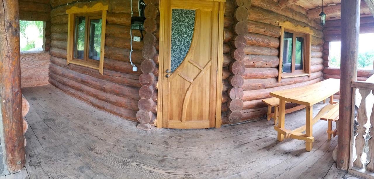 "Бджілка" І " Садиба Для Відпочинку" Lyuta Exterior photo